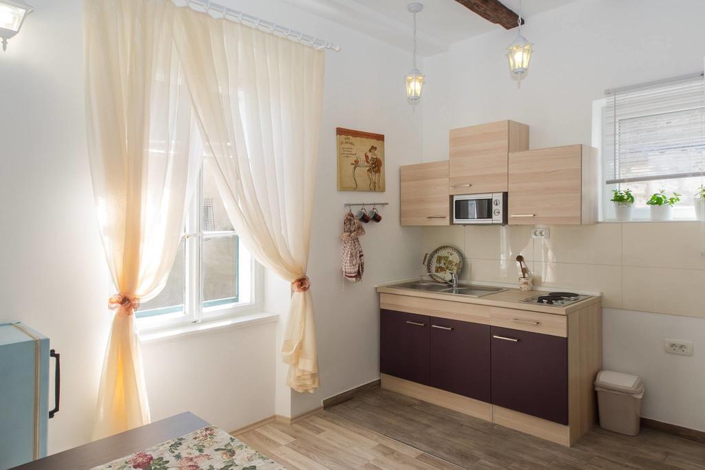 Apartment Bosa Split Exterior photo